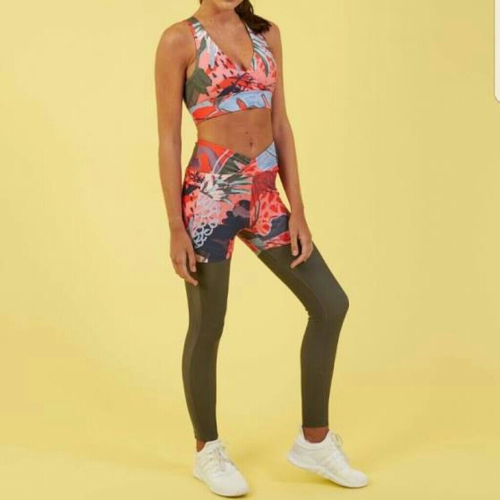 Pineapple leggings for Akeylah